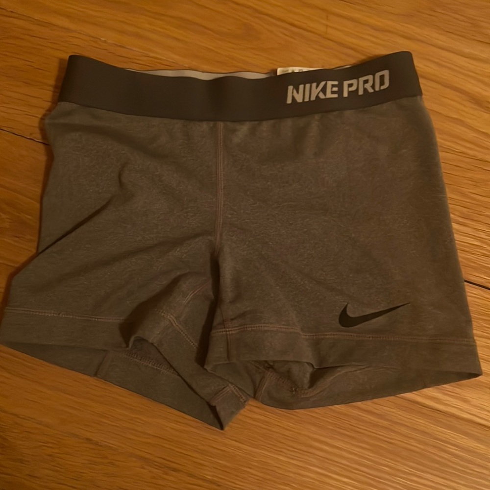 compression shorts
